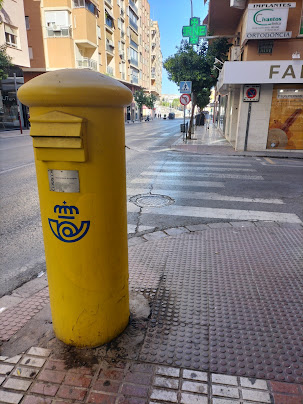 Buzón Avenida Eduardo García Maroto 18	Jaén
