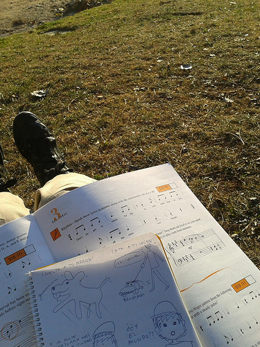 Estudiando y dibupensando en el parque